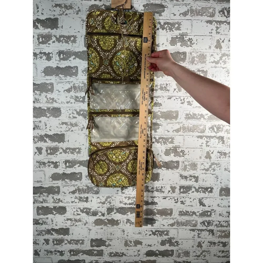 Vera Bradley | green floral hanging jewelry and cosmetic travel bag